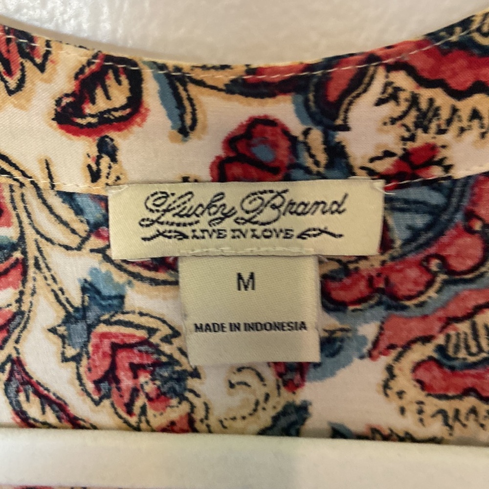 Lucky Women’s Komono Paisley print EUC Size M Cute, fun lightweight material - Picture 4 of 13